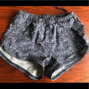 Outdoor voices shorts with pockets